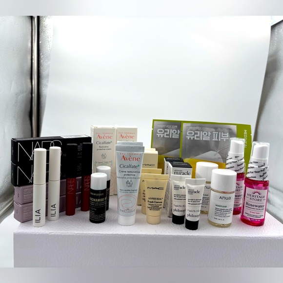 NWT massive ILIA NARS Avene MAC Good Molecules deluxe mini 18 pcs bundle - Picture 1 of 7